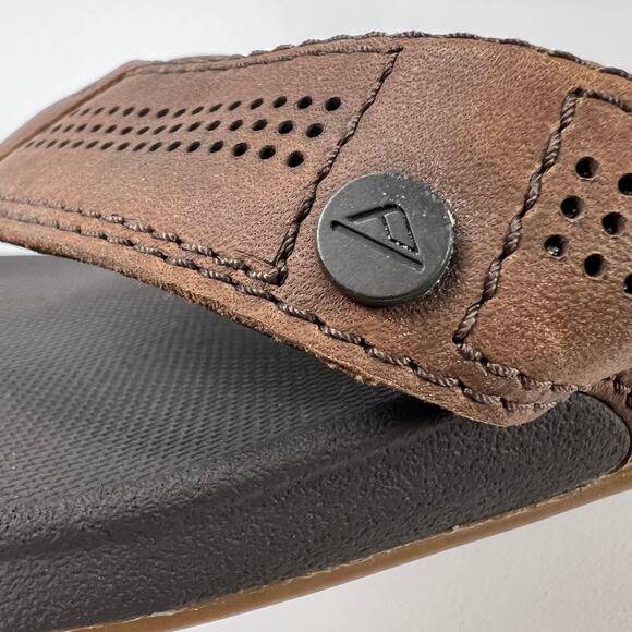 REEF Men's Brown Leather Flip Flop Sandals Anatomic Contouring Footbed Size 8 - Picture 9 of 9